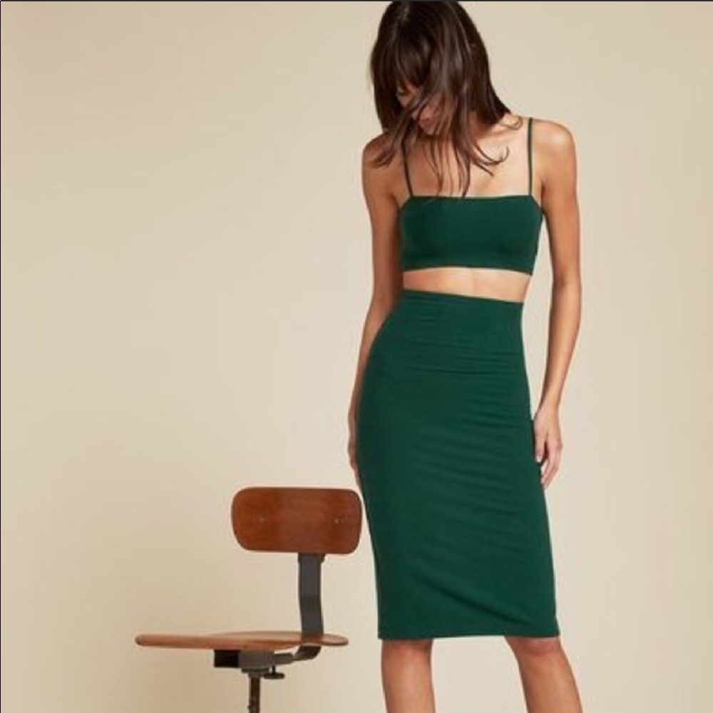 REF Moss 2 Piece Set